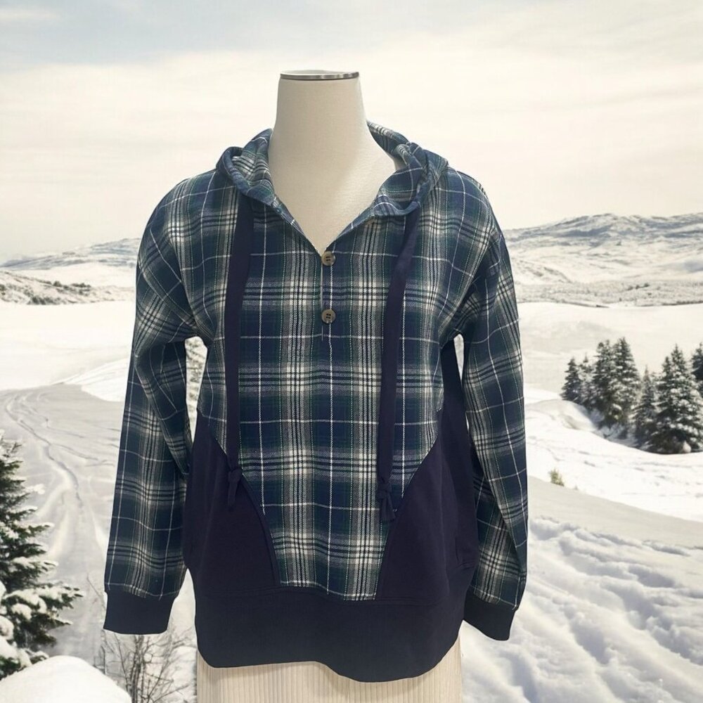 Hem & Thread Women's S Plaid Hoodie Pullover Cozy Fall Rustic‎ Layering Casual